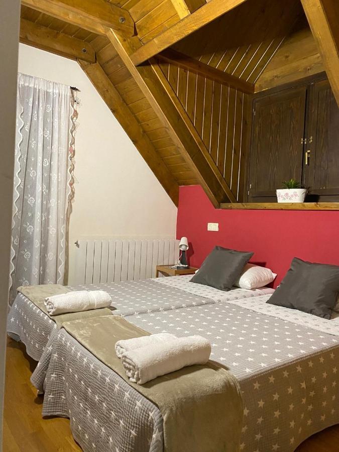 Ferienwohnung La Buhardilla De Sofia Sesué Exterior foto